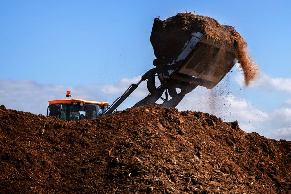 Dirt Spreading in Bryan